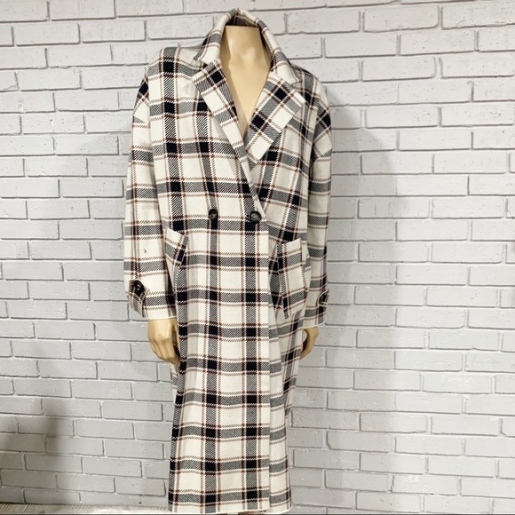Zara Women’s Plaid Knit Ecru Coat - Picture 1 of 10